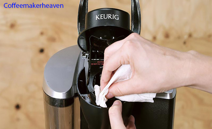 How to unclog a Keurig coffee maker